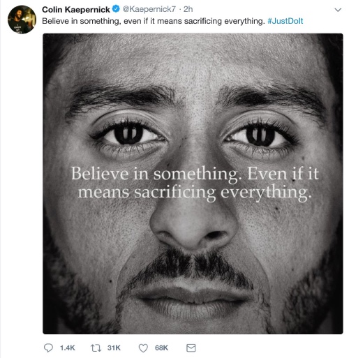 Chiến dịch của Nike và cầu thủ Colin Kaepernick