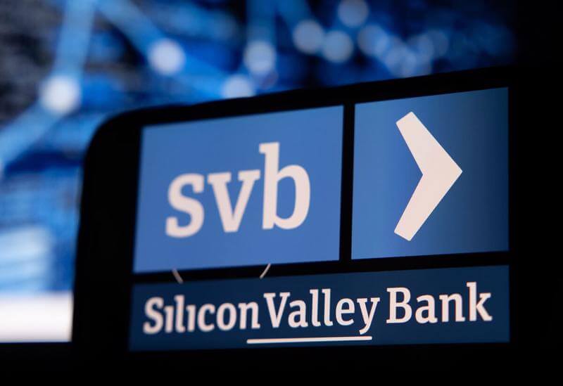 Sự kiện SVB sụp đổ đã khiến nhiều doanh nghiệp lo lắng về tài sản tiền mặt của mình