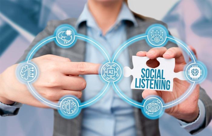 Social Listening giúp Doanh nghiệp lắng nghe khách hàng trên nền tảng social media để thu thập Customer Insight